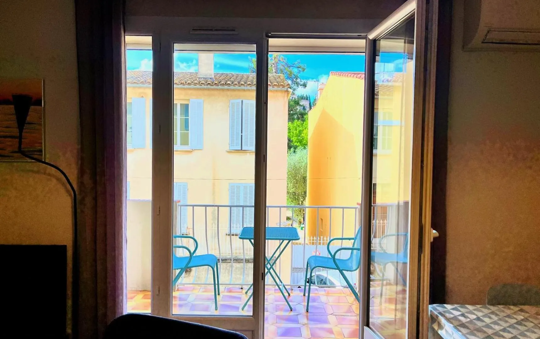 Le 13 Apartment Cassis 0*,  France