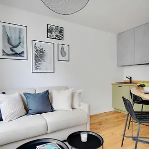 https://amazing-apartment-1br4p-cremieux-gare-de-lyon.fr-paris.fr